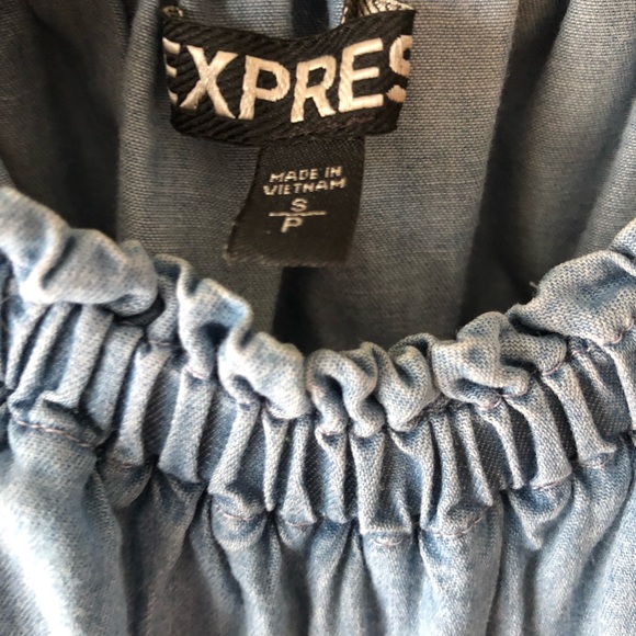 Off the Shoulder Jean Chambray Top - Picture 2 of 2